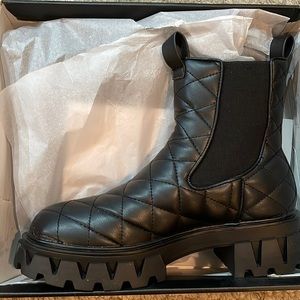 Quilted Black boots